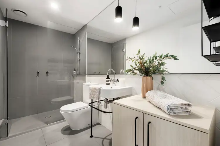 Fifth view of Homely apartment listing, 533/20 Shamrock Street, Abbotsford VIC 3067