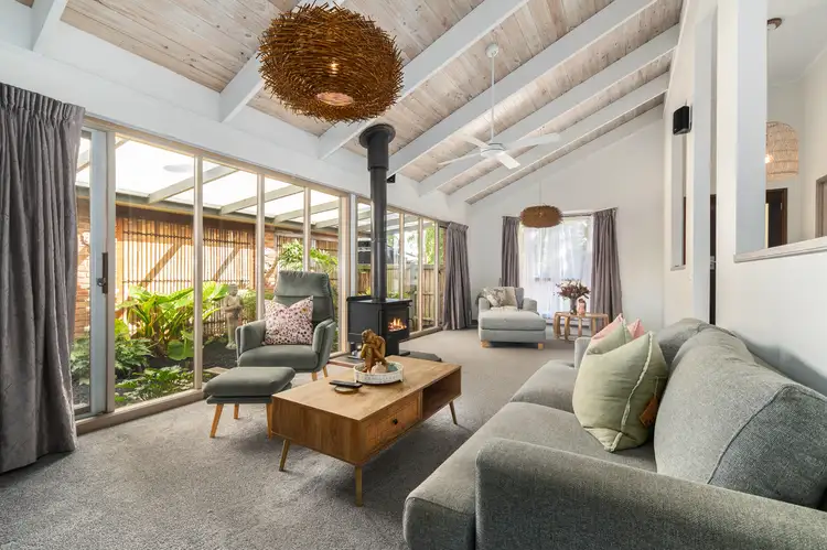 Fourth view of Homely house listing, 10 Wyldwood Close, Somerville VIC 3912