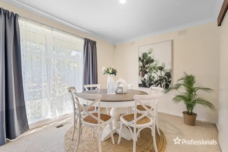 Fourth view of Homely house listing, 1 Kirkwall Court, Glen Waverley VIC 3150