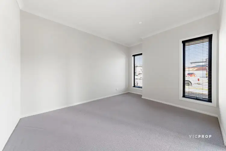 Second view of Homely house listing, 18 Clementine Boulevard, Tarneit VIC 3029