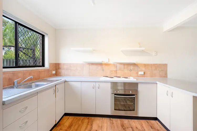 Seventh view of Homely unit listing, 9/50 Latrobe Street, Tannum Sands QLD 4680