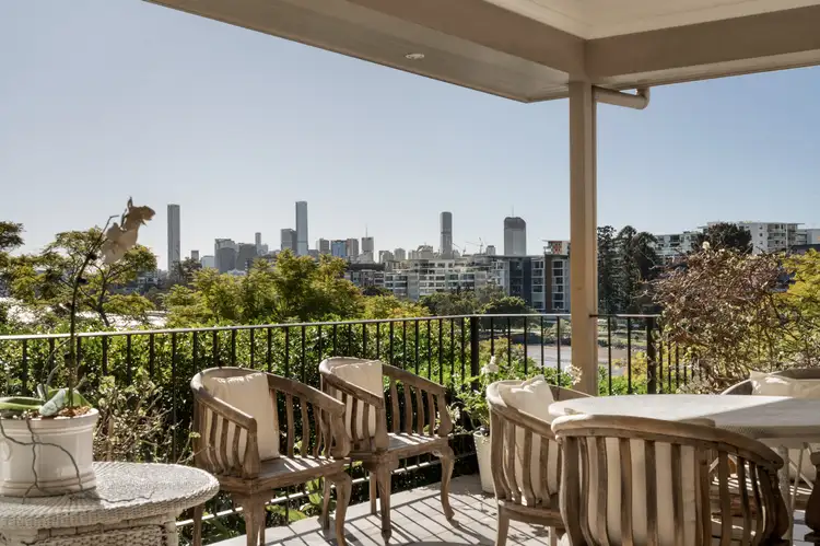 30 Archer Street, Toowong QLD 4066