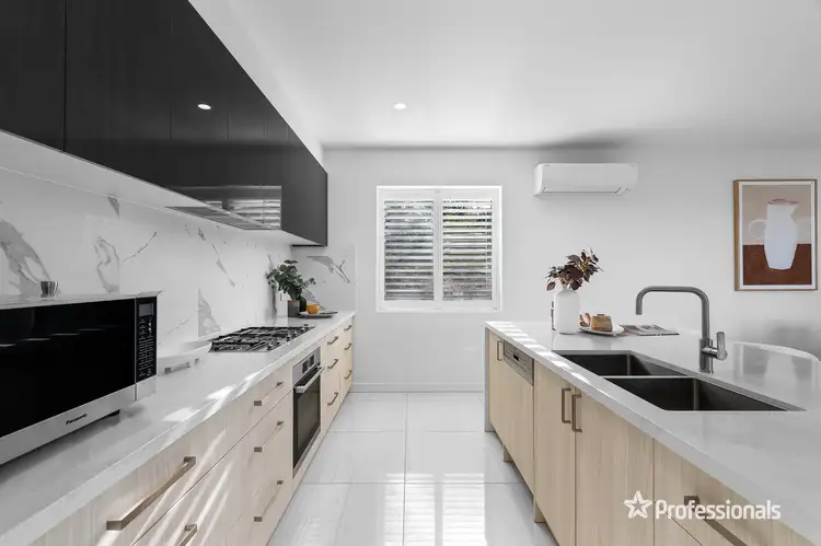 Sixth view of Homely house listing, 9 Manna Bank View, Donvale VIC 3111