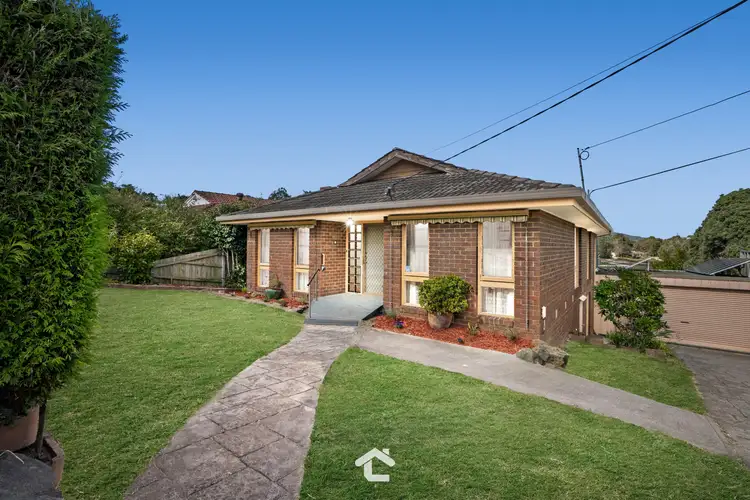 35 Gateshead Drive, Wantirna South VIC 3152