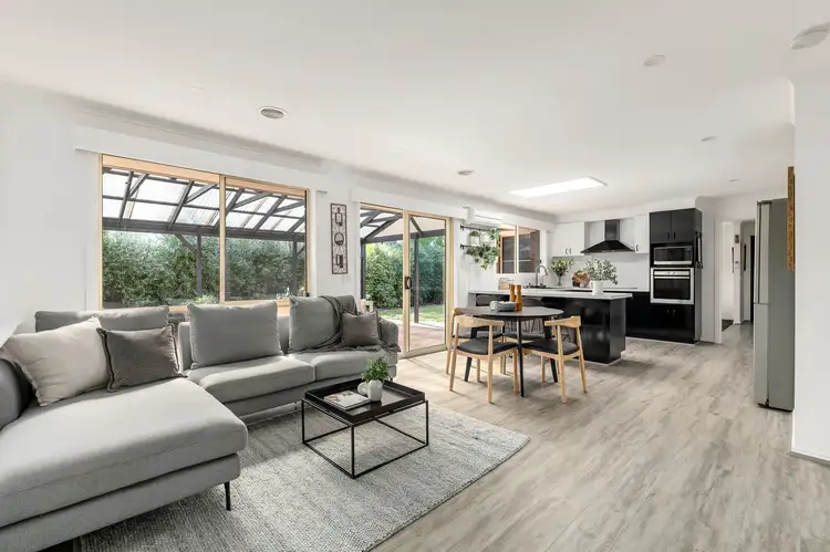 Fourth view of Homely house listing, 2 Little Acre Close, Langwarrin VIC 3910