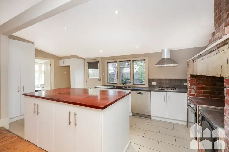 5 Staff Street, Seddon VIC 3011