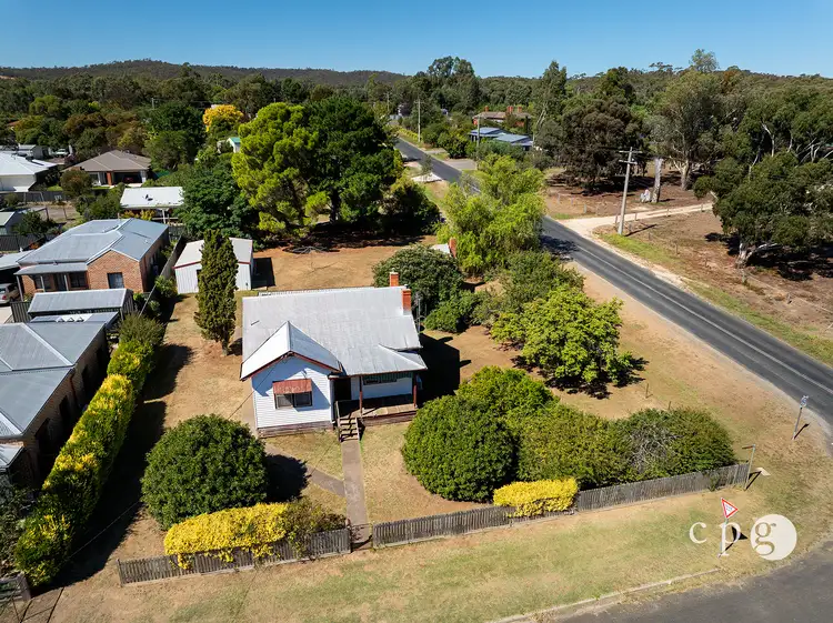 17 Chapel Street, Campbells Creek VIC 3451