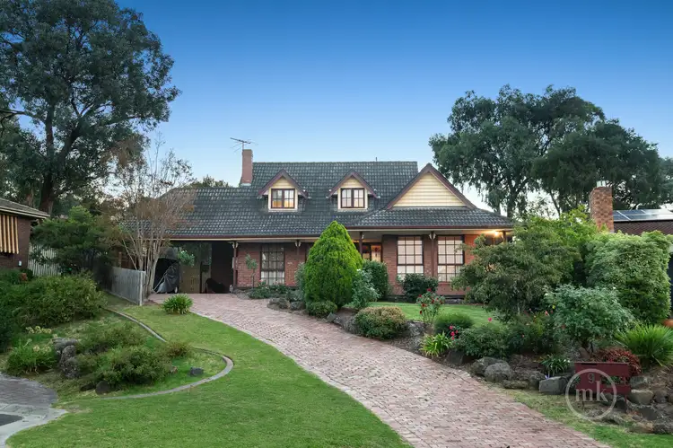 9 Moorina Court, St Helena VIC 3088