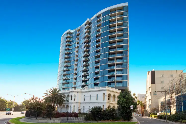 805/83 Queens Road, Melbourne VIC 3004