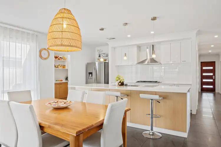 Fourth view of Homely house listing, 27 Solstice Way, Australind WA 6233