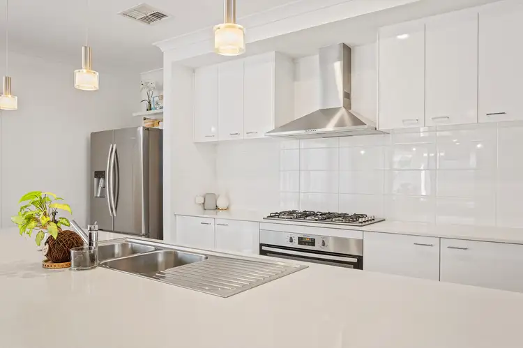 Sixth view of Homely house listing, 27 Solstice Way, Australind WA 6233