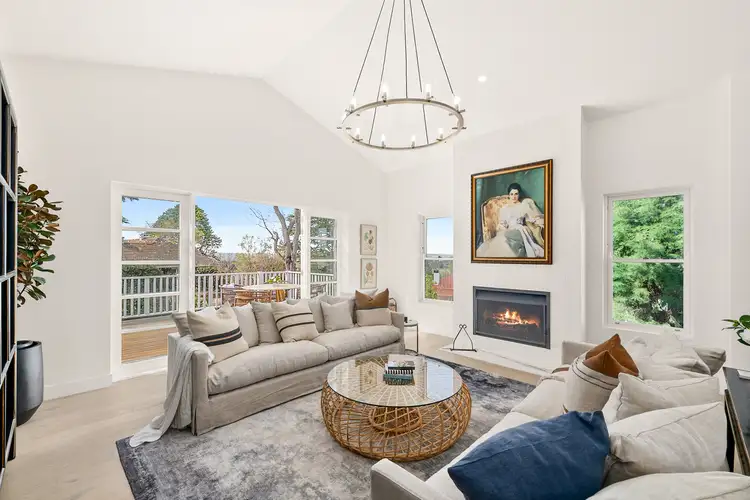 19 Burcham Road, Moss Vale NSW 2577