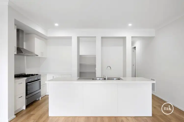 Second view of Homely house listing, 7 Scaffidi Way, Wollert VIC 3750
