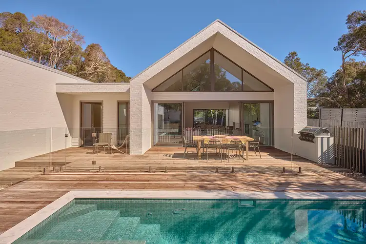 5 Johnson Avenue, Rye VIC 3941