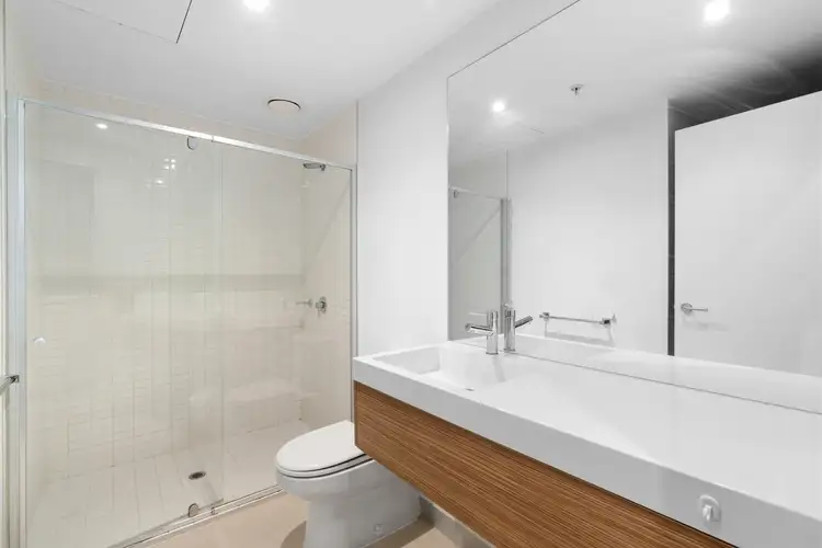 Fourth view of Homely apartment listing, 604/565 Flinders Street, Melbourne VIC 3000
