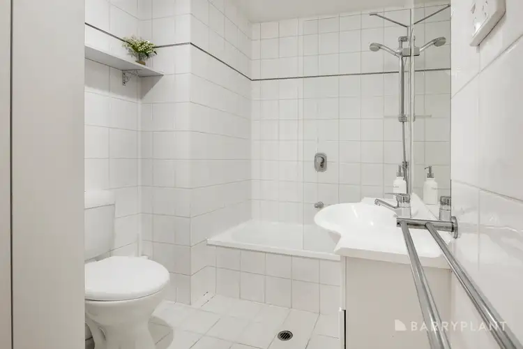 Sixth view of Homely apartment listing, 6/63 Dorcas Street, South Melbourne VIC 3205