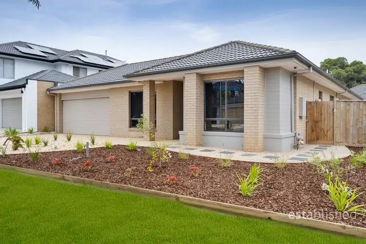 14 Tarcoola Crescent, Sanctuary Lakes VIC 3030