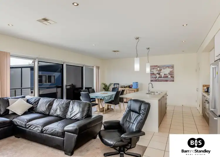 Fourth view of Homely unit listing, 11/298 Chapman Road, Beresford WA 6530