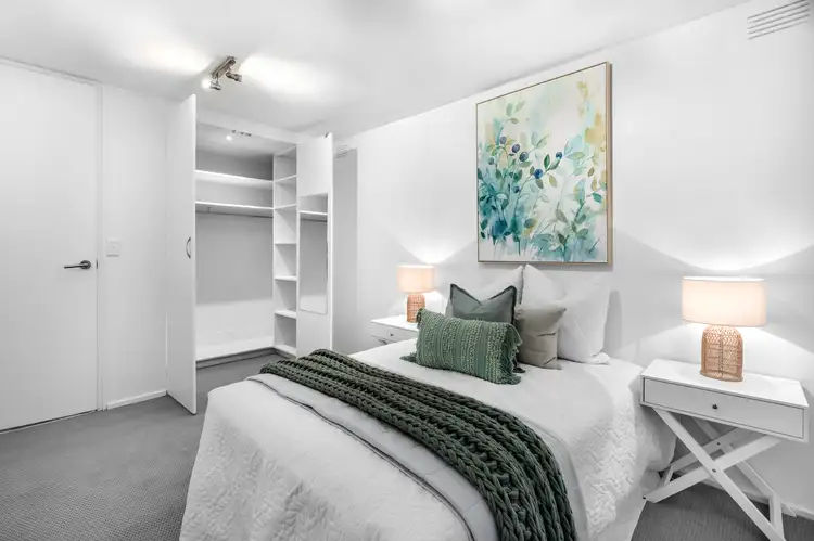 Fifth view of Homely apartment listing, 2/207 Canterbury Road, St Kilda West VIC 3182