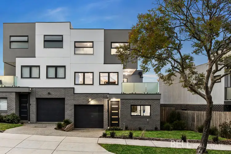 1/2 James Street, Bayswater VIC 3153