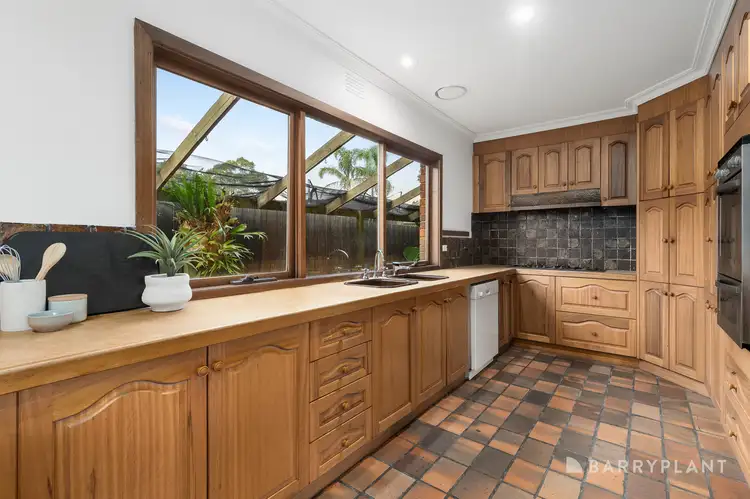 Fifth view of Homely house listing, 3 Manuela Court, Dingley Village VIC 3172