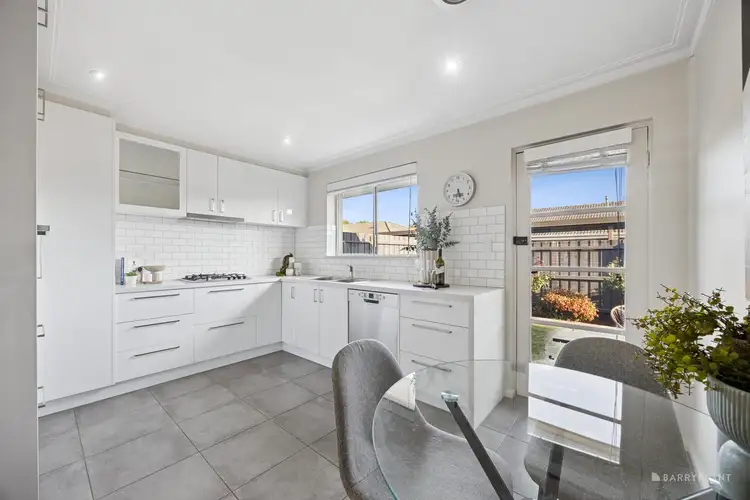 Fourth view of Homely unit listing, 2/115 Surrey Road, Blackburn North VIC 3130