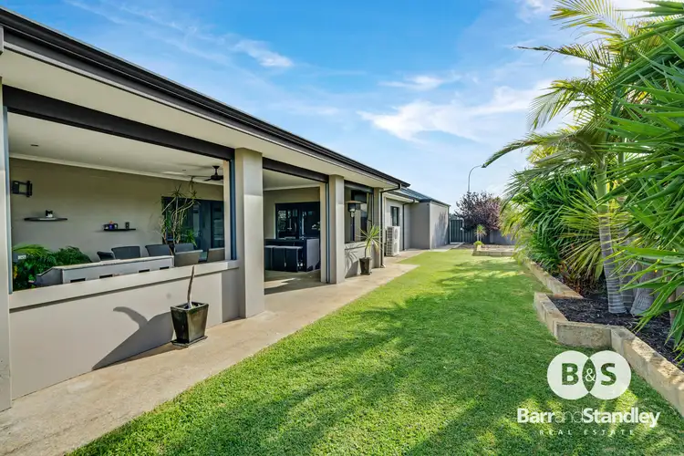 25 Peninsula Lakes Drive