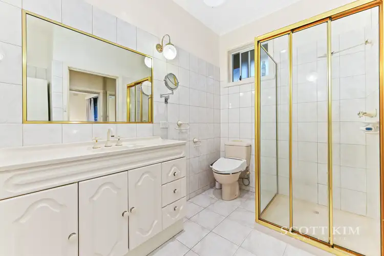 Sixth view of Homely house listing, 2 Oak Hill Road, Mount Waverley VIC 3149