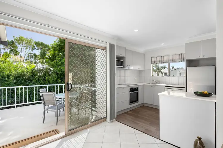 4/299 Weyba Road, Noosaville QLD 4566