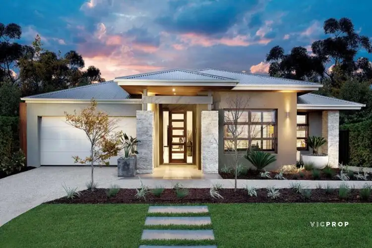 8 Bell Crescent, Point Cook VIC 3030