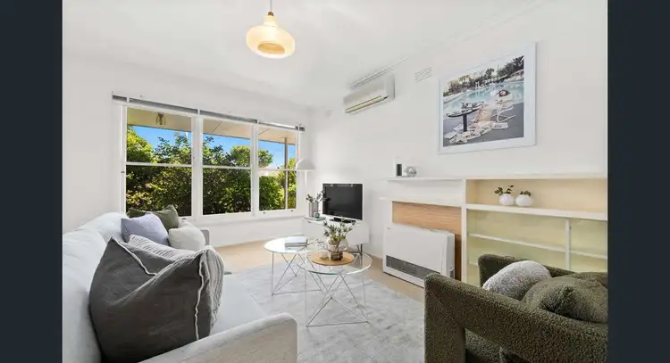 Second view of Homely house listing, 5 Keamy Avenue, Cheltenham VIC 3192