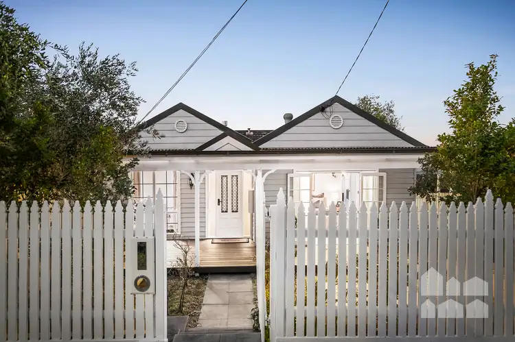 12 Grandview Avenue, Maribyrnong VIC 3032