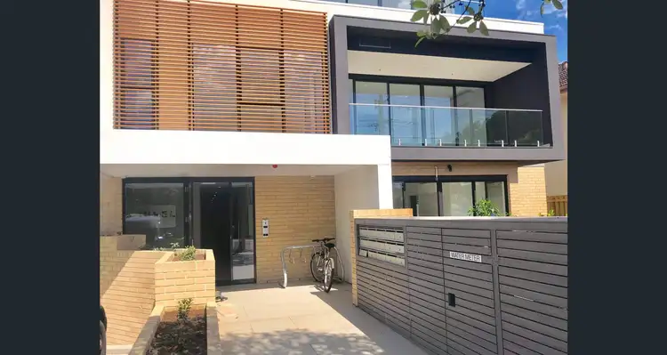 203/1377 Burke Road, Kew East VIC 3102