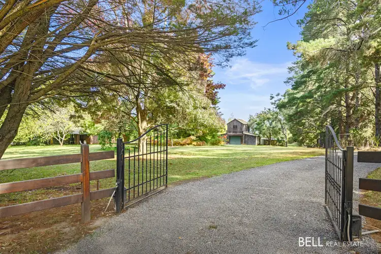 40 Falls Road, Hoddles Creek VIC 3139