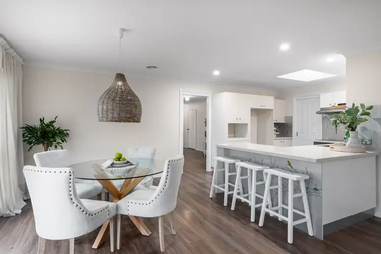 32 Bronwyn Place