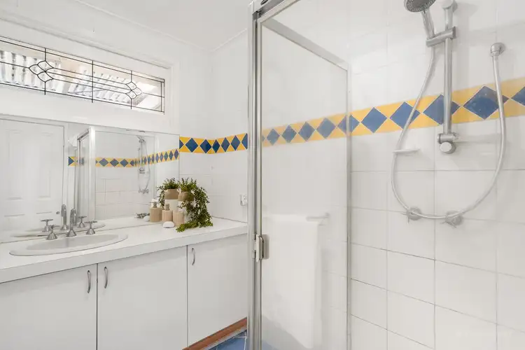 Sixth view of Homely house listing, 10 Ian Avenue, Ringwood East VIC 3135