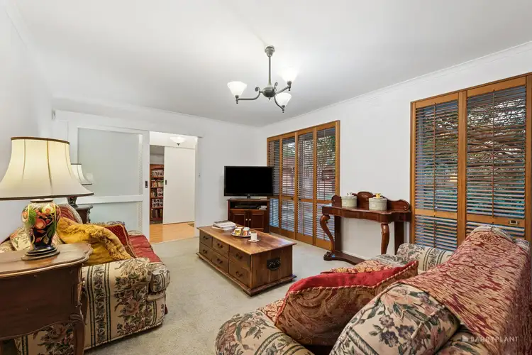 Second view of Homely house listing, 4 Barnesdale Drive, Vermont VIC 3133