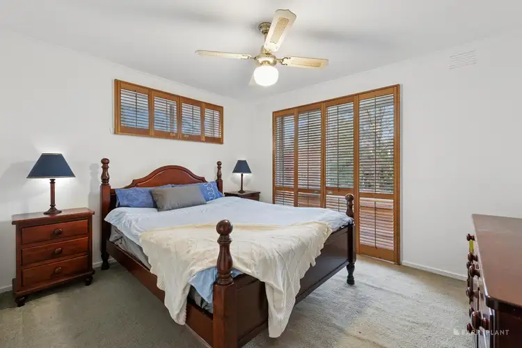 Fifth view of Homely house listing, 4 Barnesdale Drive, Vermont VIC 3133