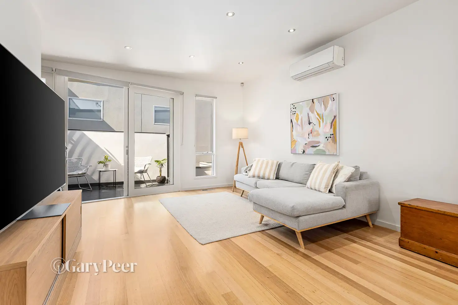 Main view of Homely townhouse listing, 2/648 Glen Huntly Road, Caulfield South VIC 3162