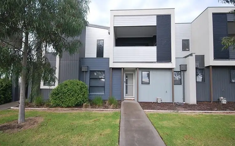 Main view of Homely townhouse listing, 21 Nugget Way, Cranbourne East VIC 3977