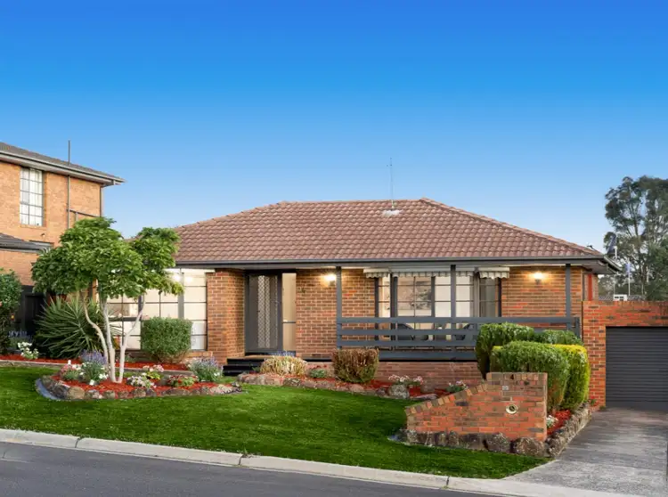 4 Astran Court, Endeavour Hills VIC 3802