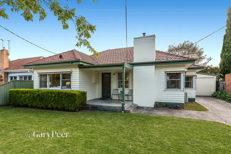 Main view of Homely house listing, 2 Walden Grove, Carnegie VIC 3163