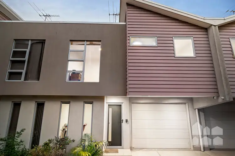 Main view of Homely townhouse listing, 5/10 Rosamond Road, Footscray VIC 3011