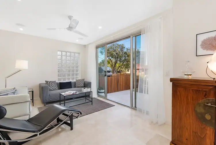 Second view of Homely apartment listing, 1/6 Fairlight Crescent, Fairlight NSW 2094