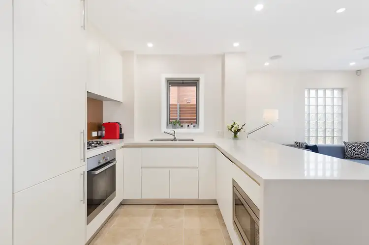 Third view of Homely apartment listing, 1/6 Fairlight Crescent, Fairlight NSW 2094