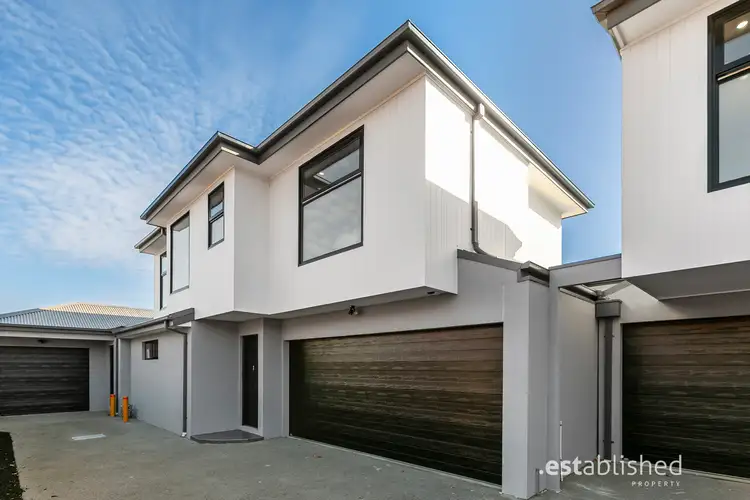 2/61 Maidstone Street, Altona VIC 3018