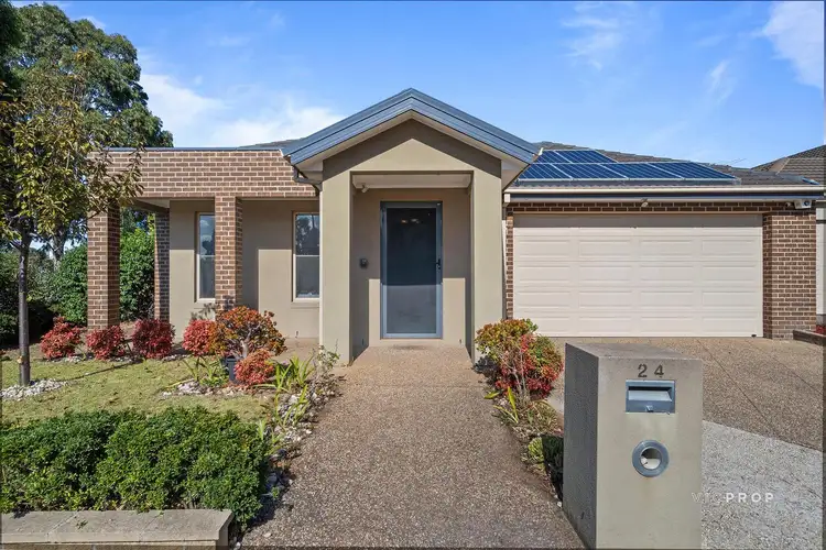 24 Hemlock Crescent, Point Cook VIC 3030