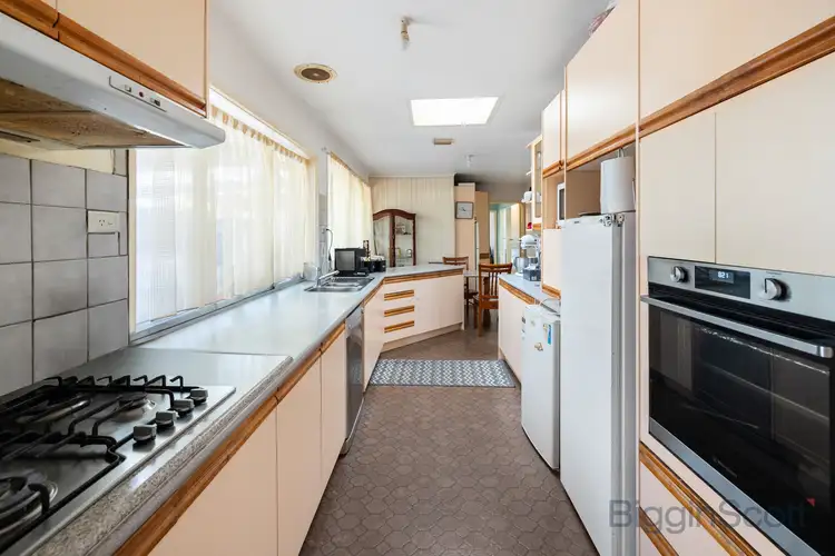 11 Croydon Avenue, Deer Park VIC 3023