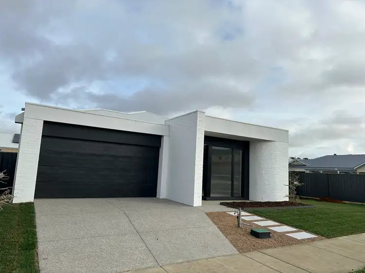 Main view of Homely house listing, 31 Crossmount Drive, New Gisborne VIC 3438