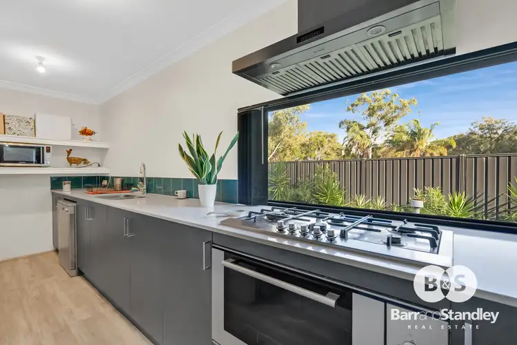 15 English View, Gelorup WA 6230